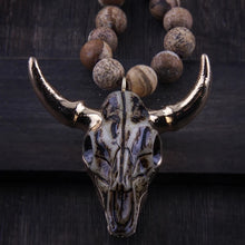 Load image into Gallery viewer, Beaded necklace with Skull Pendant
